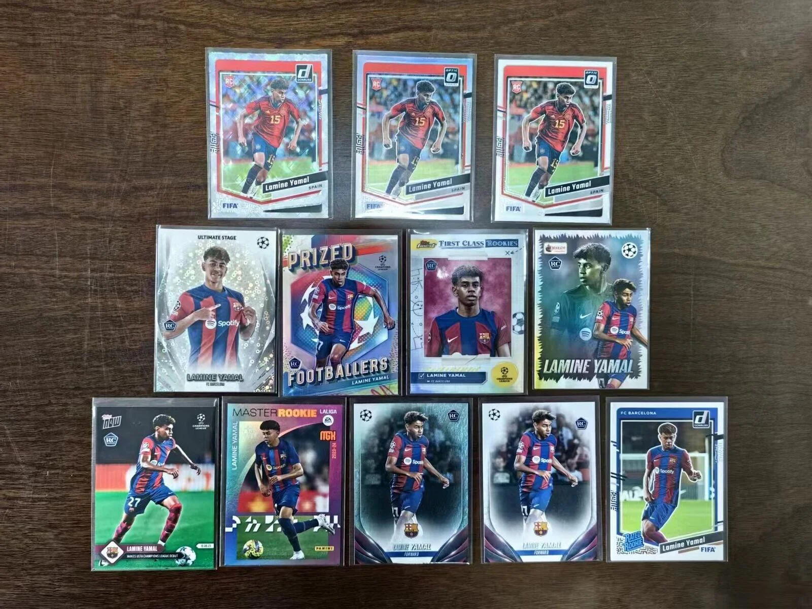 2023-24 Lamine Yamal Rookie Card (1x Randomly Selected RC, May Not Be Pictured) - Image 2