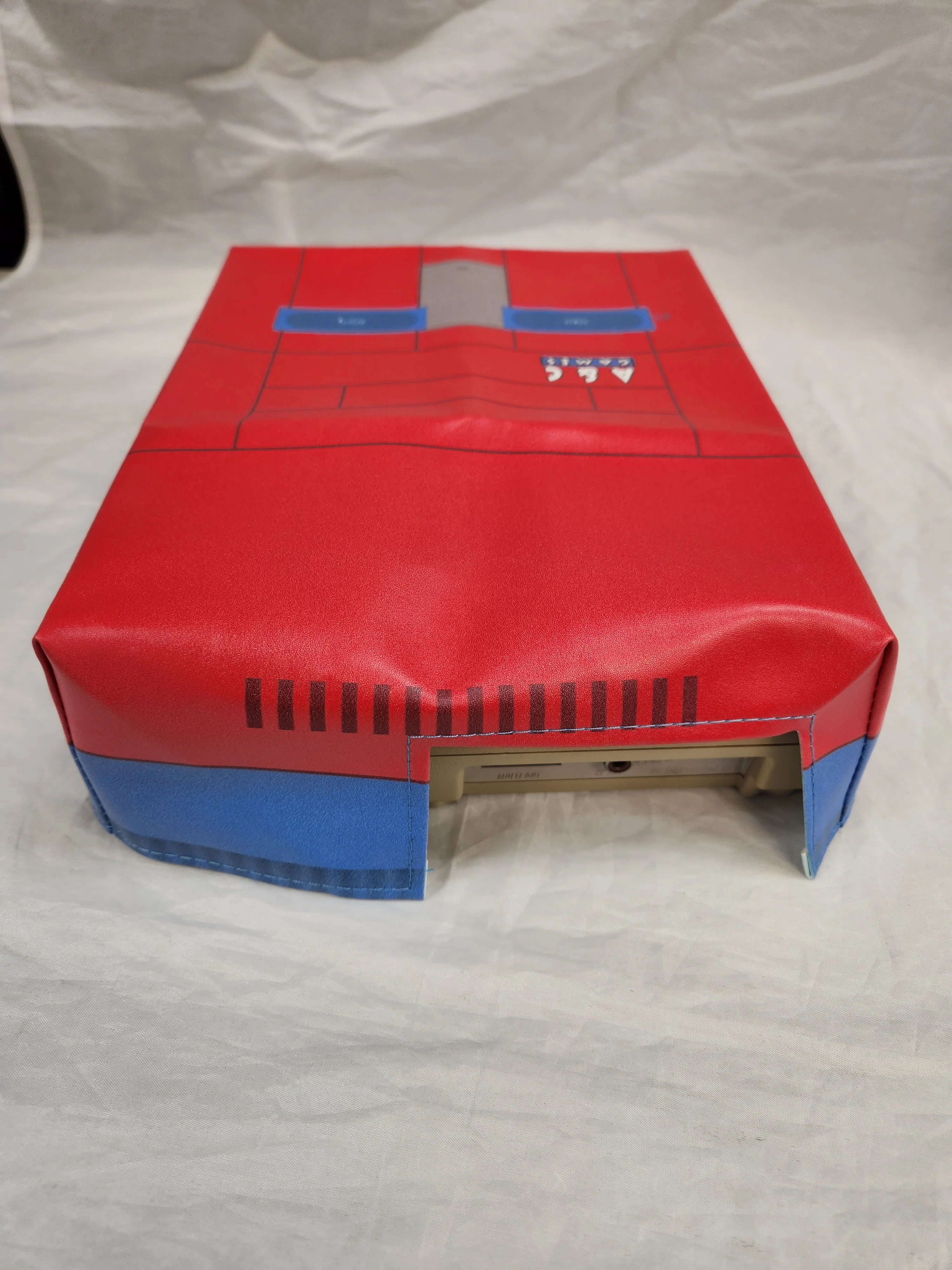 A & C Games Branded Super Nintendo Console Red Dust Cover SNES - Vinyl - Image 3