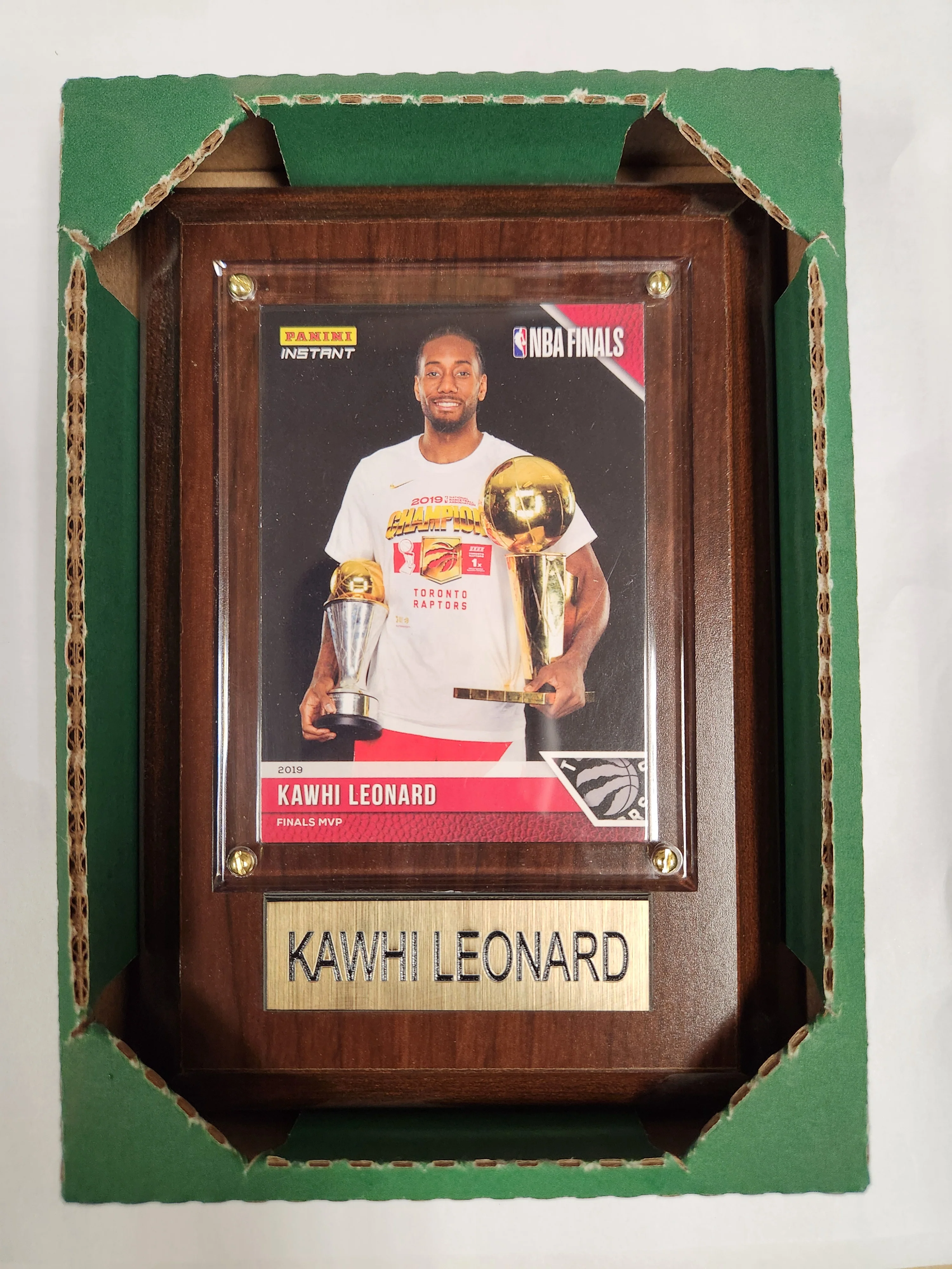 NBA Plaque with Card 4x6 Toronto Raptors - Kawhi Leonard (Card Design Randomly Selected, May Not Be Pictured)
