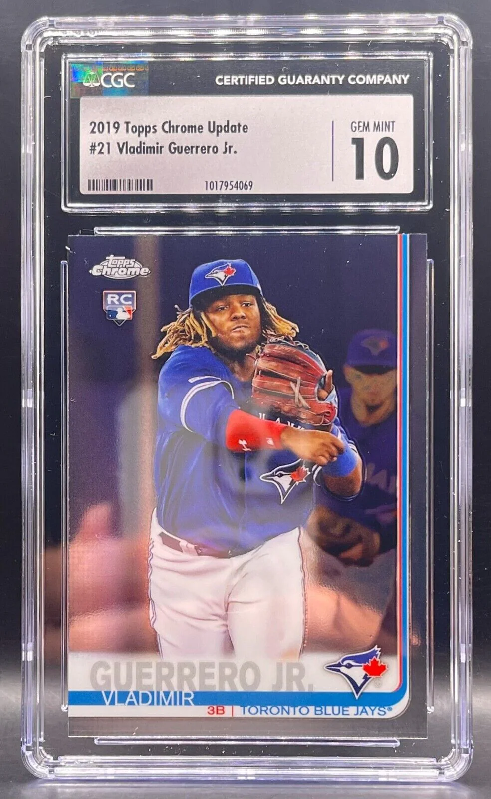 Vladimir Guerrero Jr. - GRADED MLB Baseball Rookie Card REPACK - 1x Sports Toronto Blue Jays RC Card Single (Graded 9.5 to 10, Various Grading Companies, Randomly Selected, Stock Photo - Will Not Get Cards In Picture) - Image 2